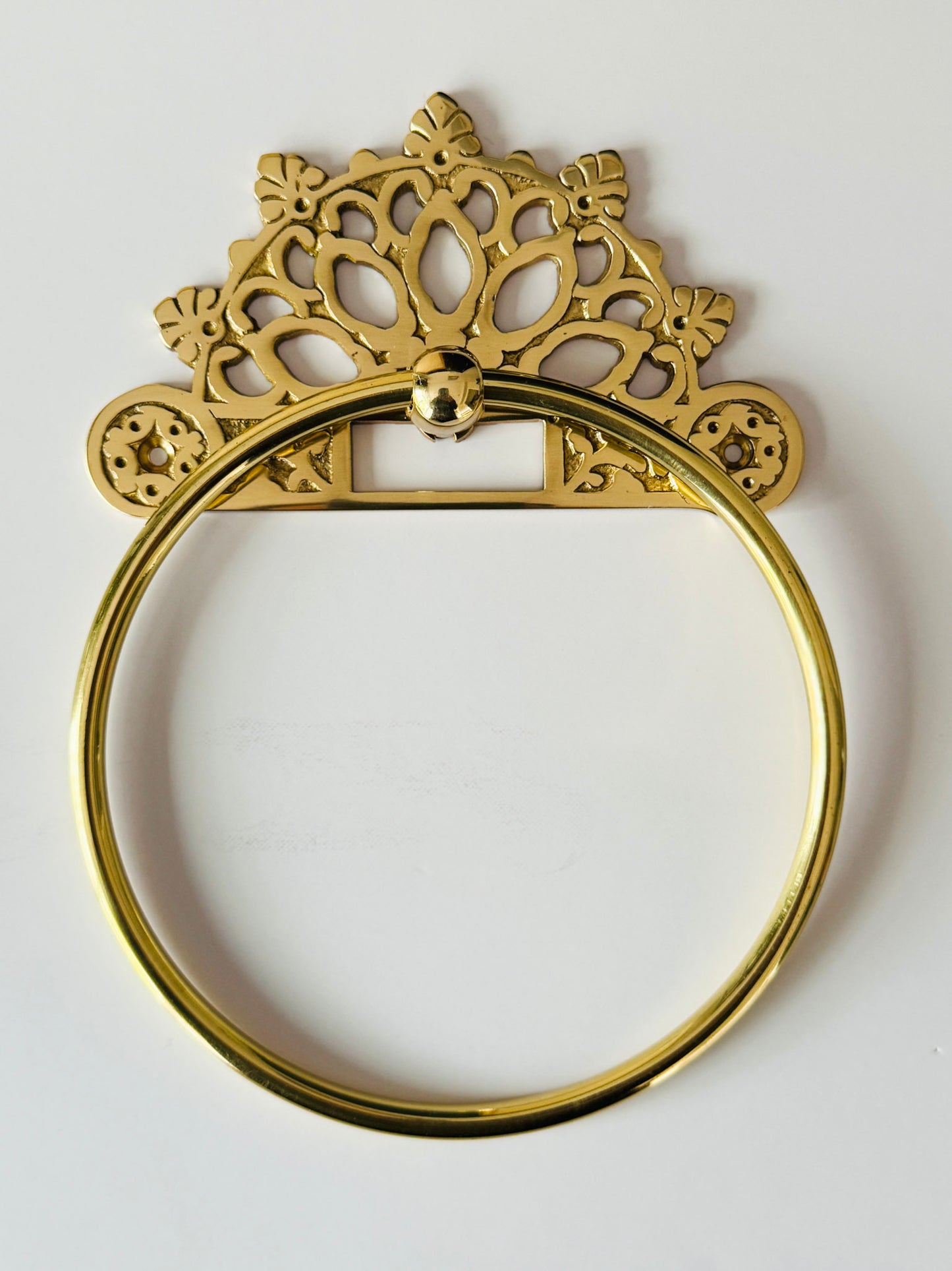 Victorian Brass Polished Ring Towel Holder
