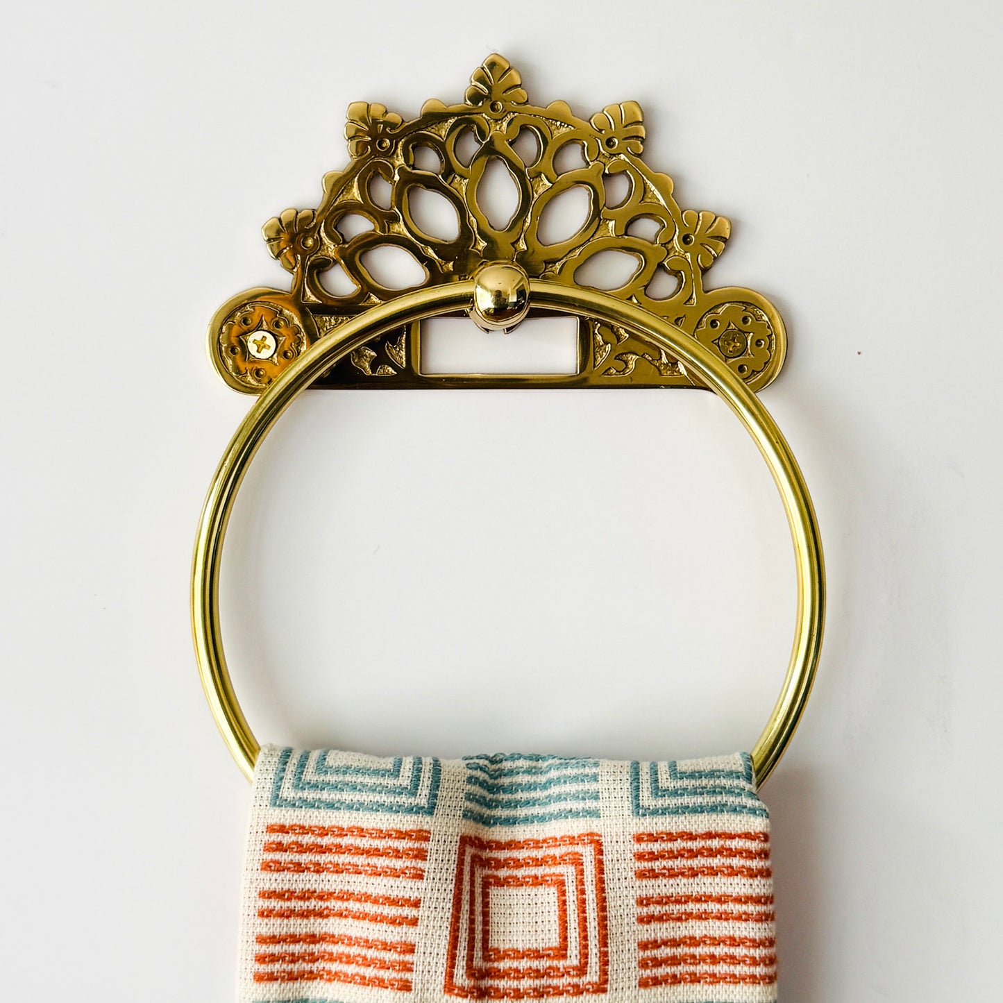 Victorian Brass Polished Ring Towel Holder