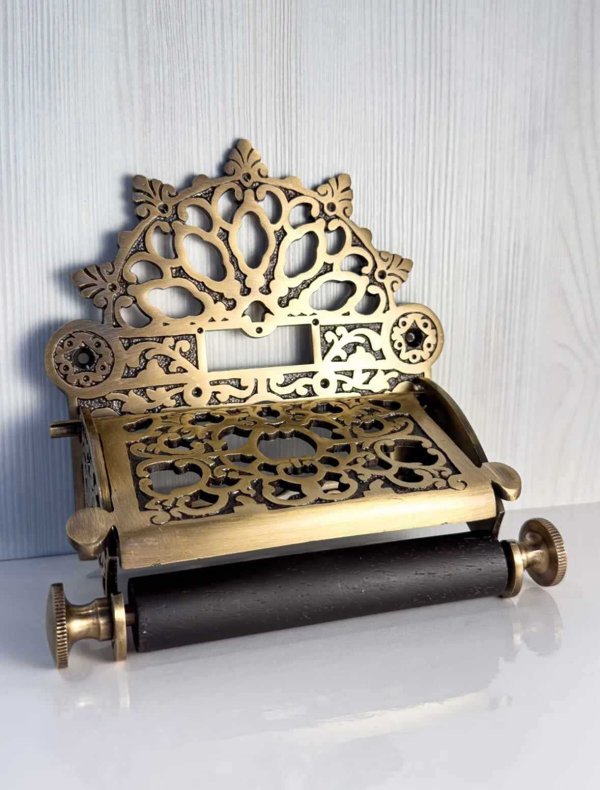 Victorian Antique Brass Toilet Paper Roll Holder