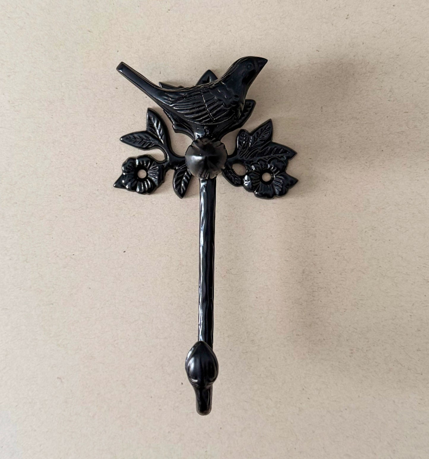 Gancio per uccelli antico in ottone