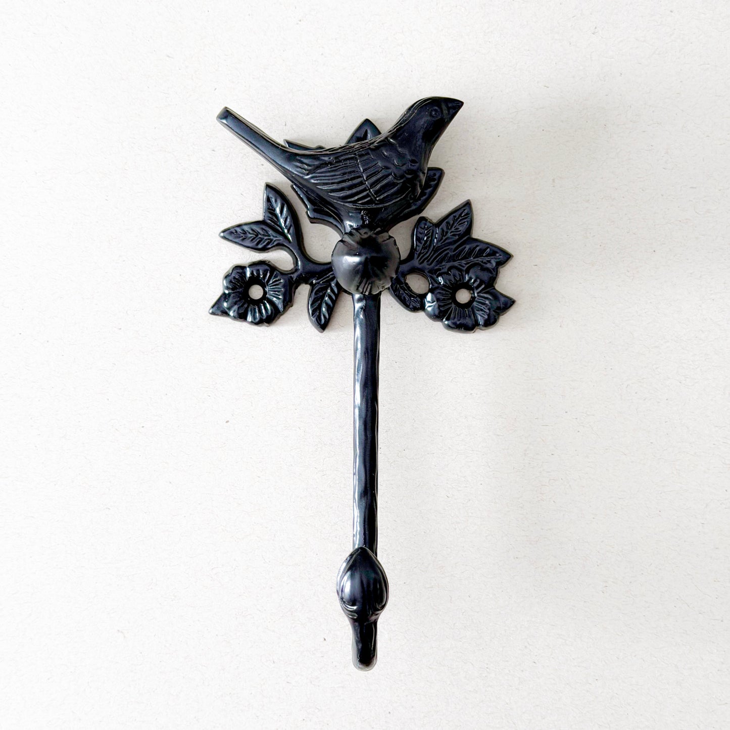 Gancio per uccelli antico in ottone